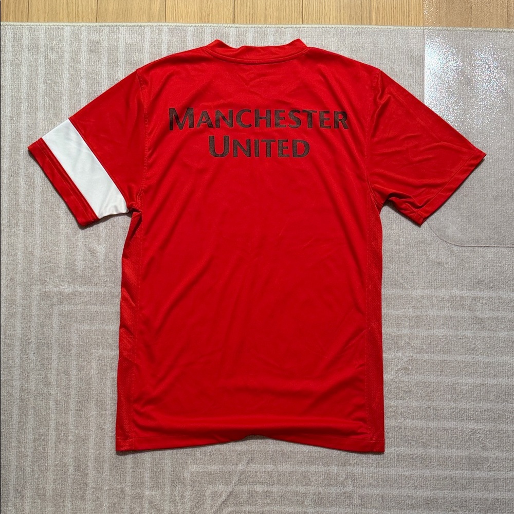 Nike Red and White Men's Jersey - Picture 2 of 2